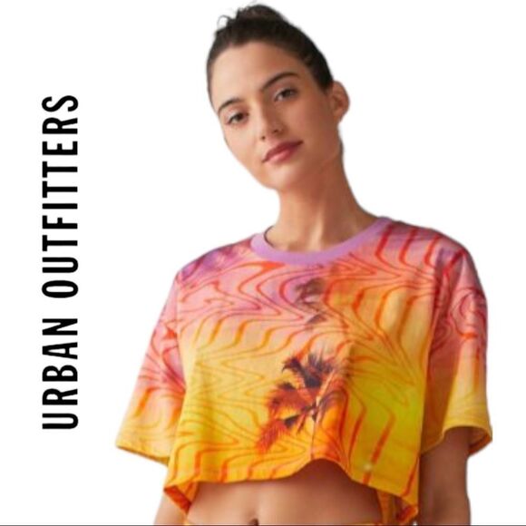 NEW Urban Outfitters UO Palm Trees Pink Yellow Cropped Shirt Tee XL / XXL - Picture 1 of 3